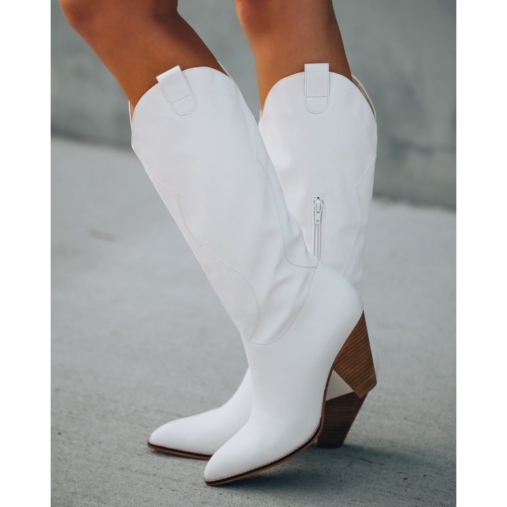 NEW - LEGEND FAUX LEATHER WESTERN BOOTS